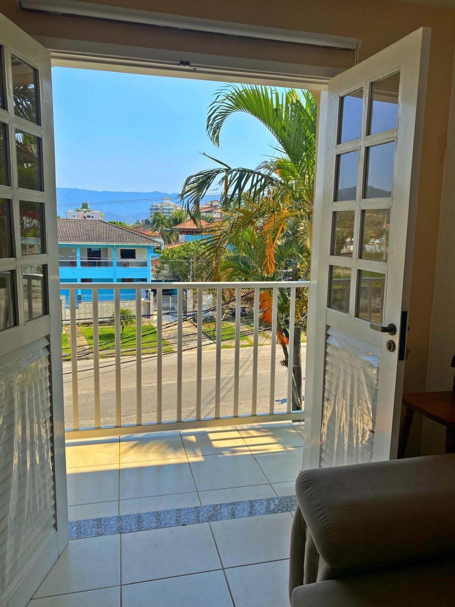 Apartamento Praia Grande Tenorio Pe Na Areia C/ Ar Ubatuba Exteriör bild